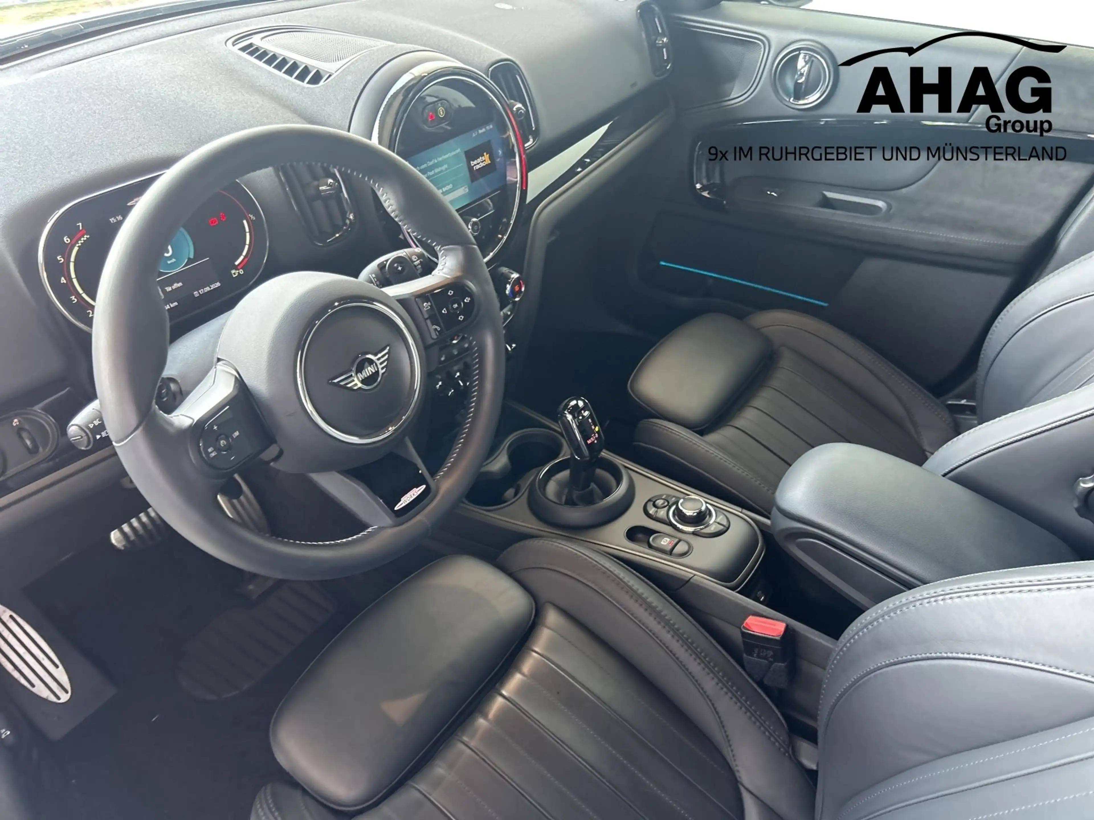 MINI John Cooper Works Countryman John Cooper Works ALL4 Country — photo 8