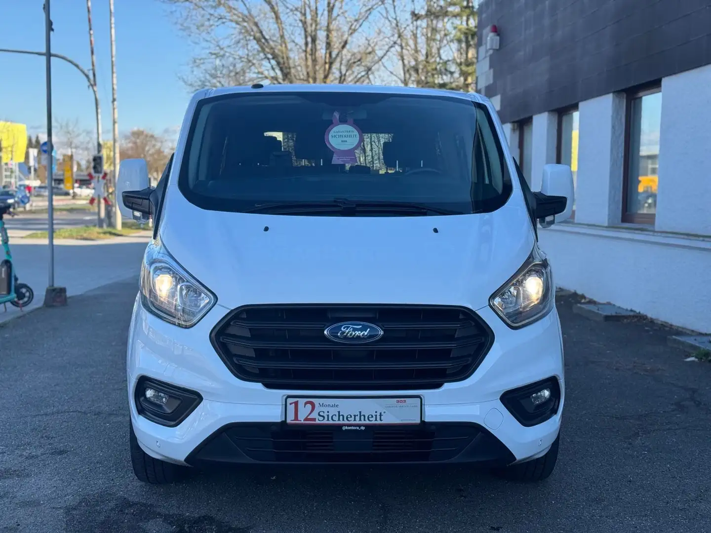 Ford Transit /Tourneo Custom 320 L1 Trend / 9 SITZE / Weiß - 2