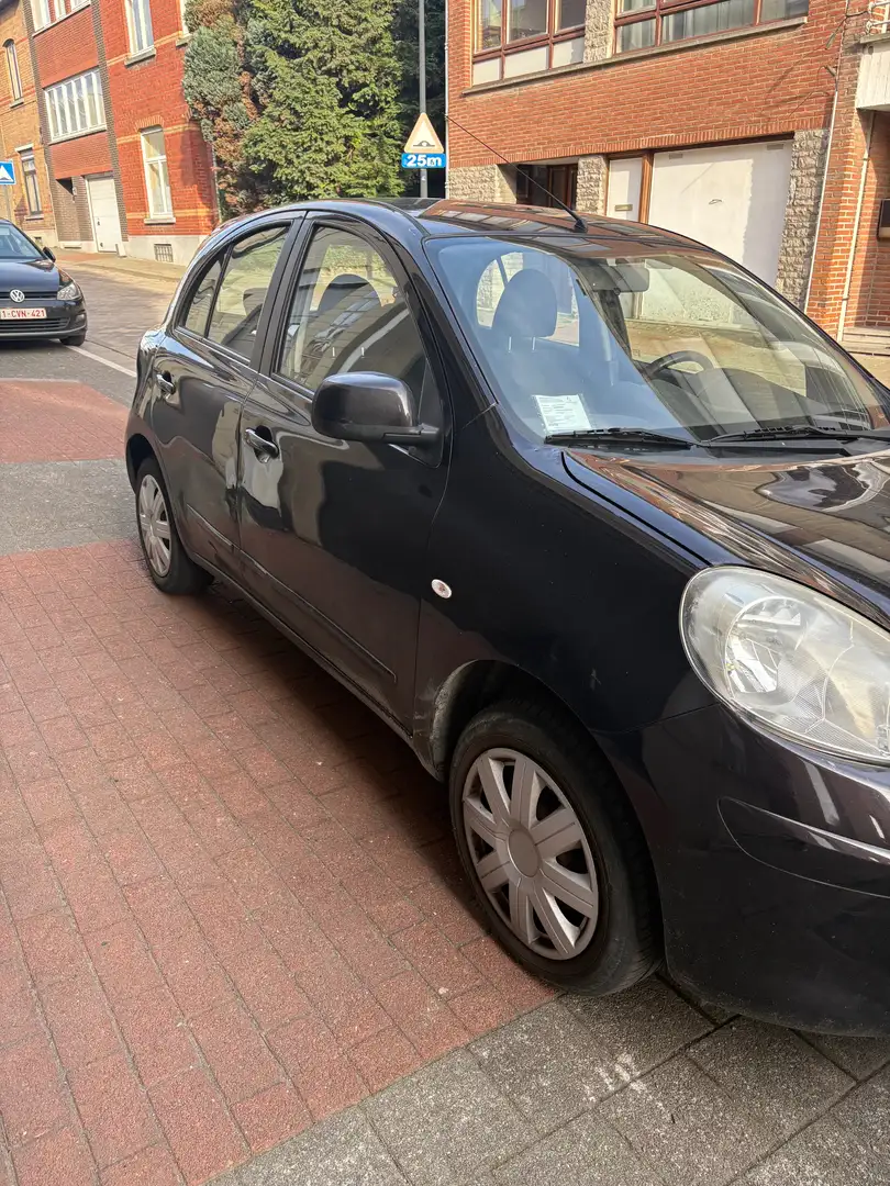 Nissan Micra Bruin - 2