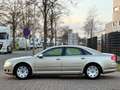 Audi A8 3.7 quattro|APK 09-12-2026|RIJD SCHAKELT PERFECT Geel - thumbnail 2