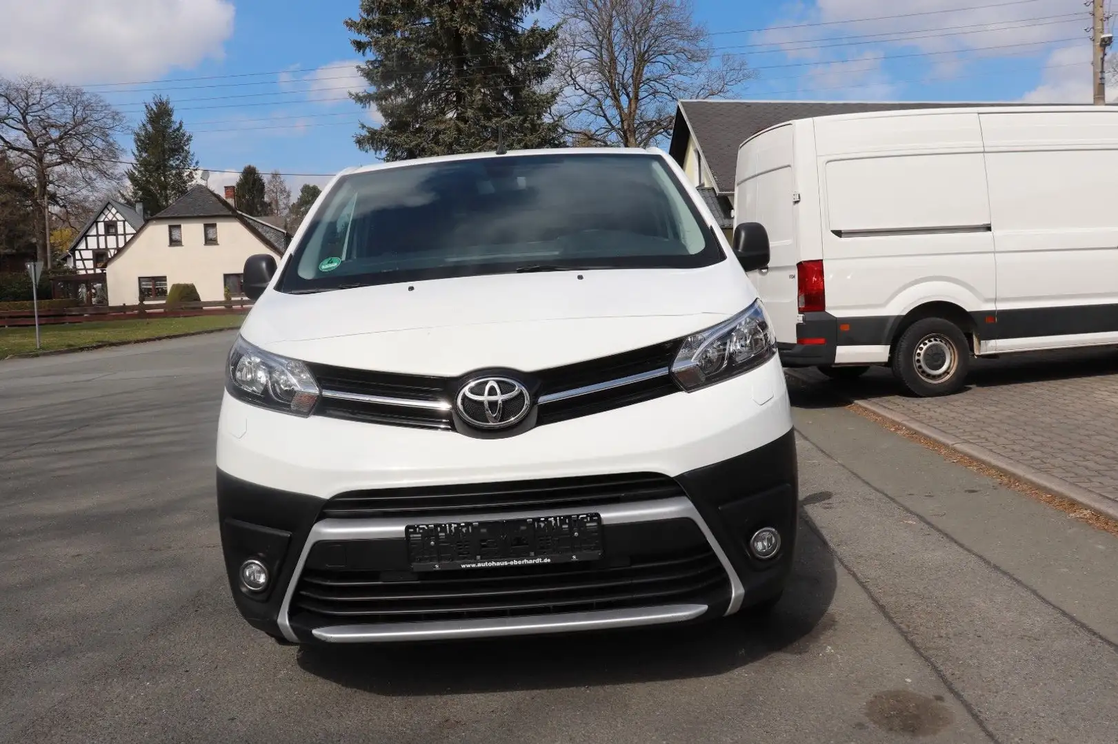 Toyota Proace L2H1 Kamera Top Zustand netto 13995€ Weiß - 2