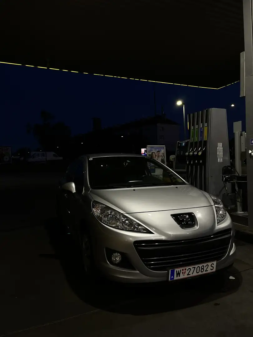 Peugeot 207 SW Active 1,4 16V VTi - 1