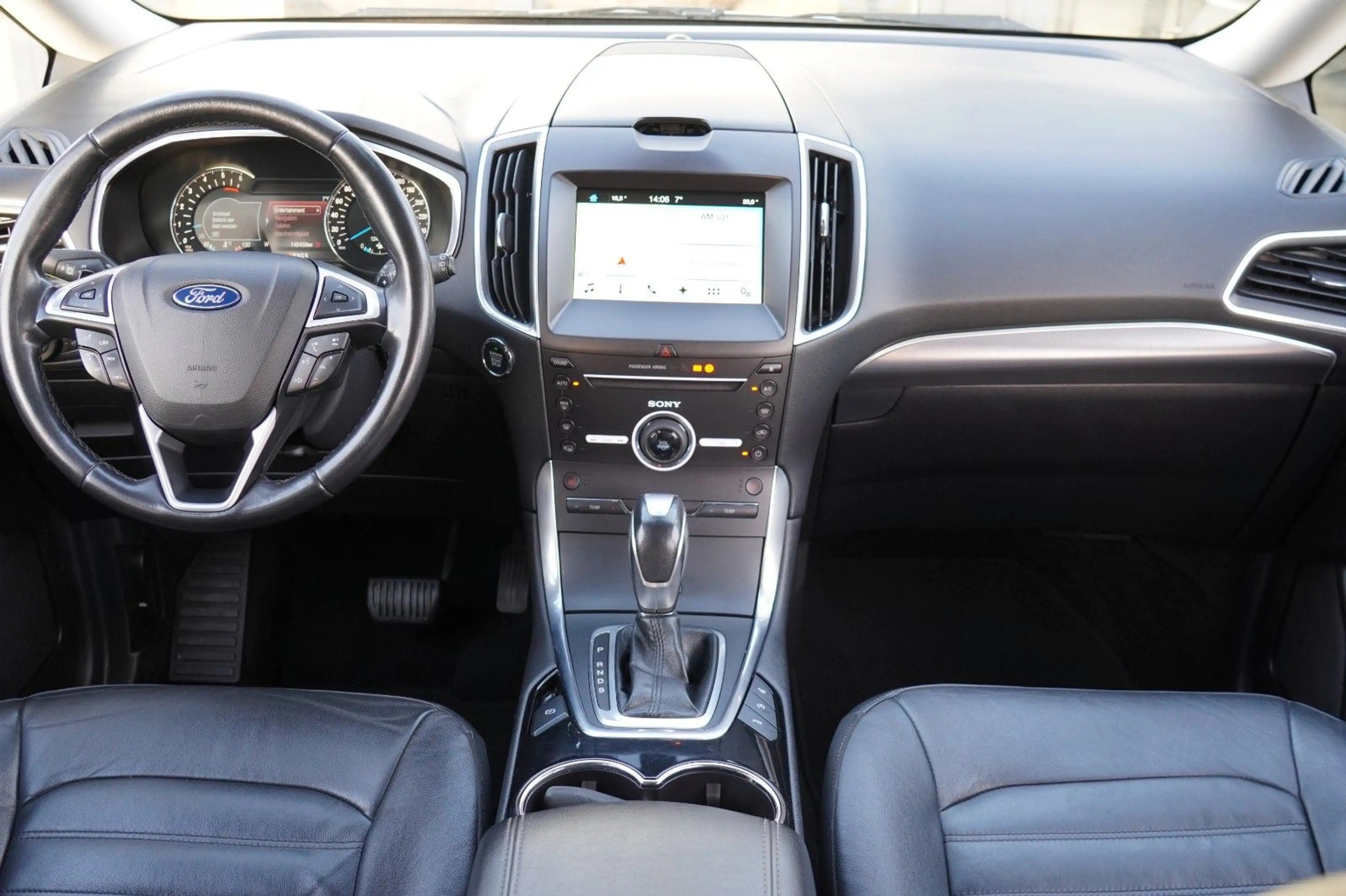 Ford Galaxy Titanium MIT 3 JAHREN GARANTIE !!! — photo 9