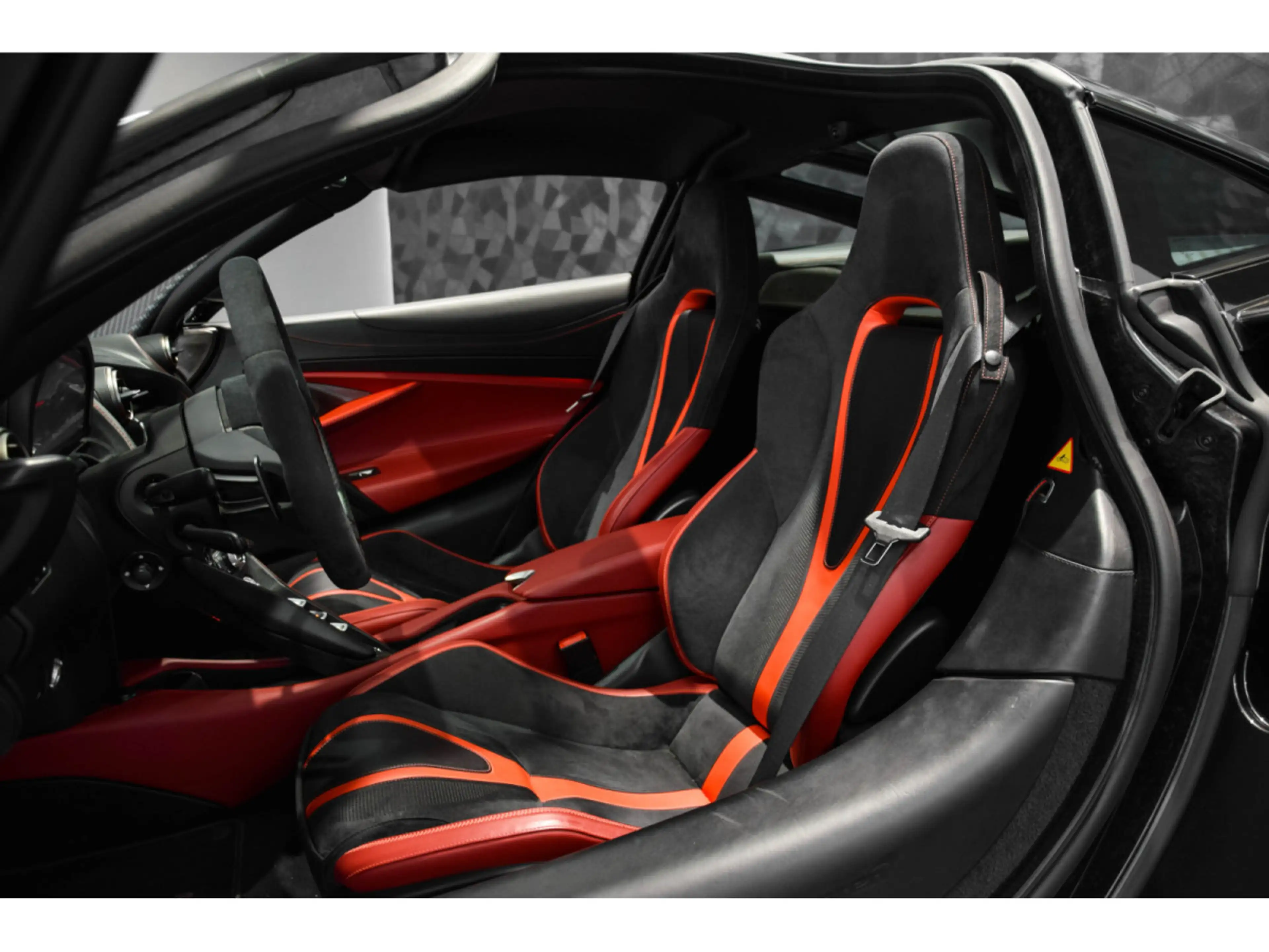 McLaren 720S PERFORMANCE - PACK CARBONE - ELITE PAINT — photo 10
