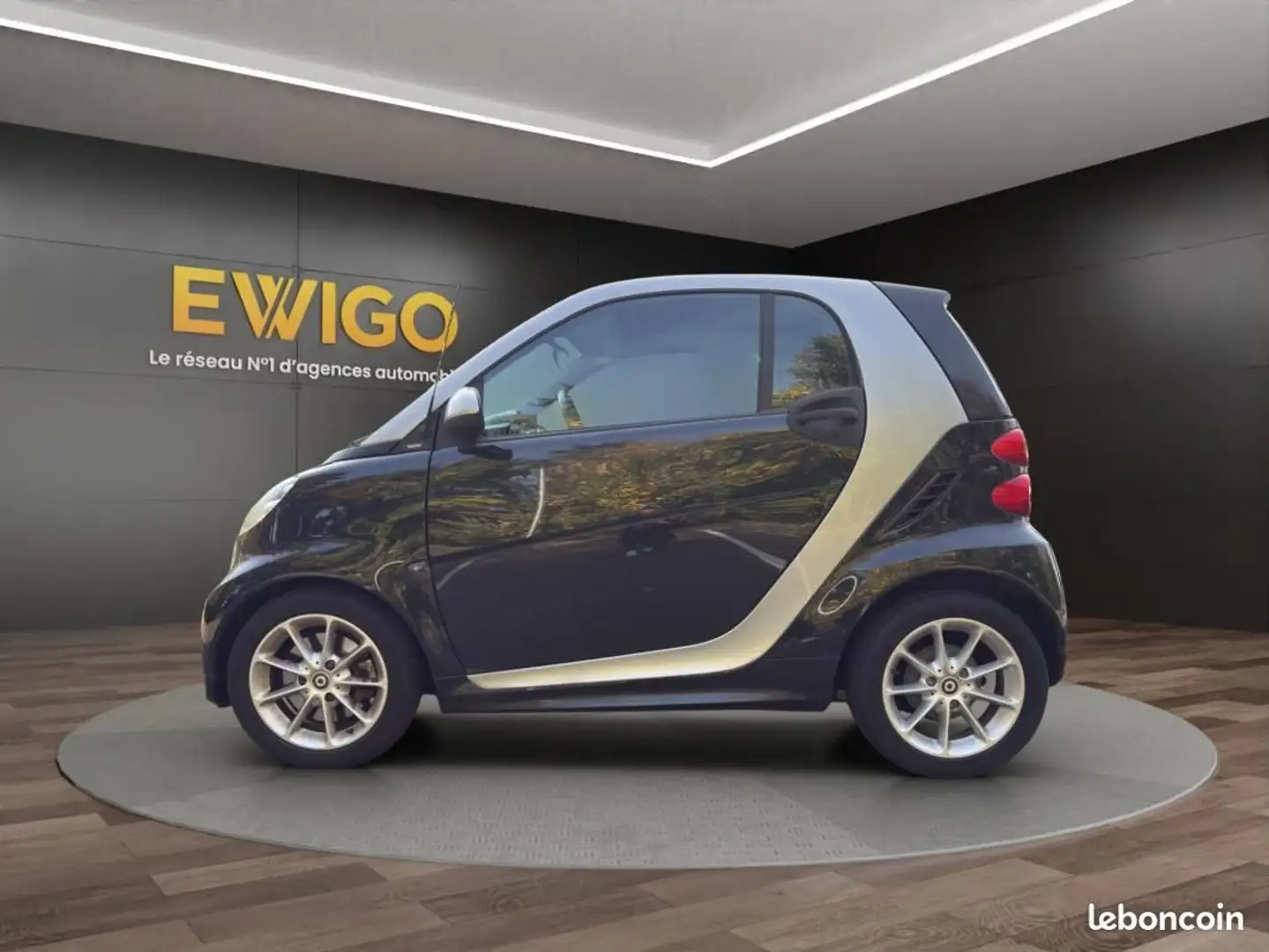 smart forTwo 1.0 T 70 PASSION GARANTIE 6 MOIS Noir - 2