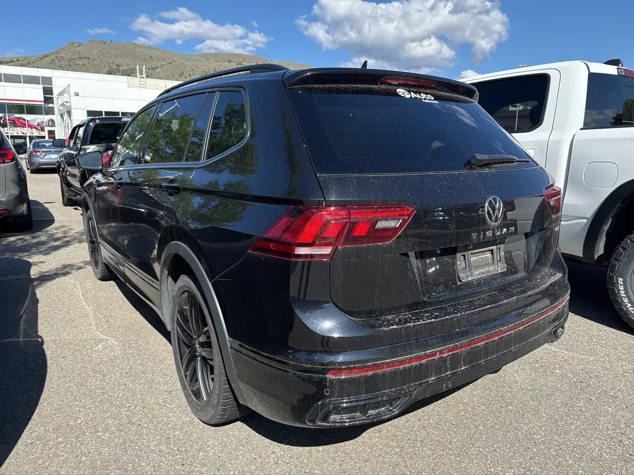 Volkswagen Tiguan снимка Volkswagen Tiguan
