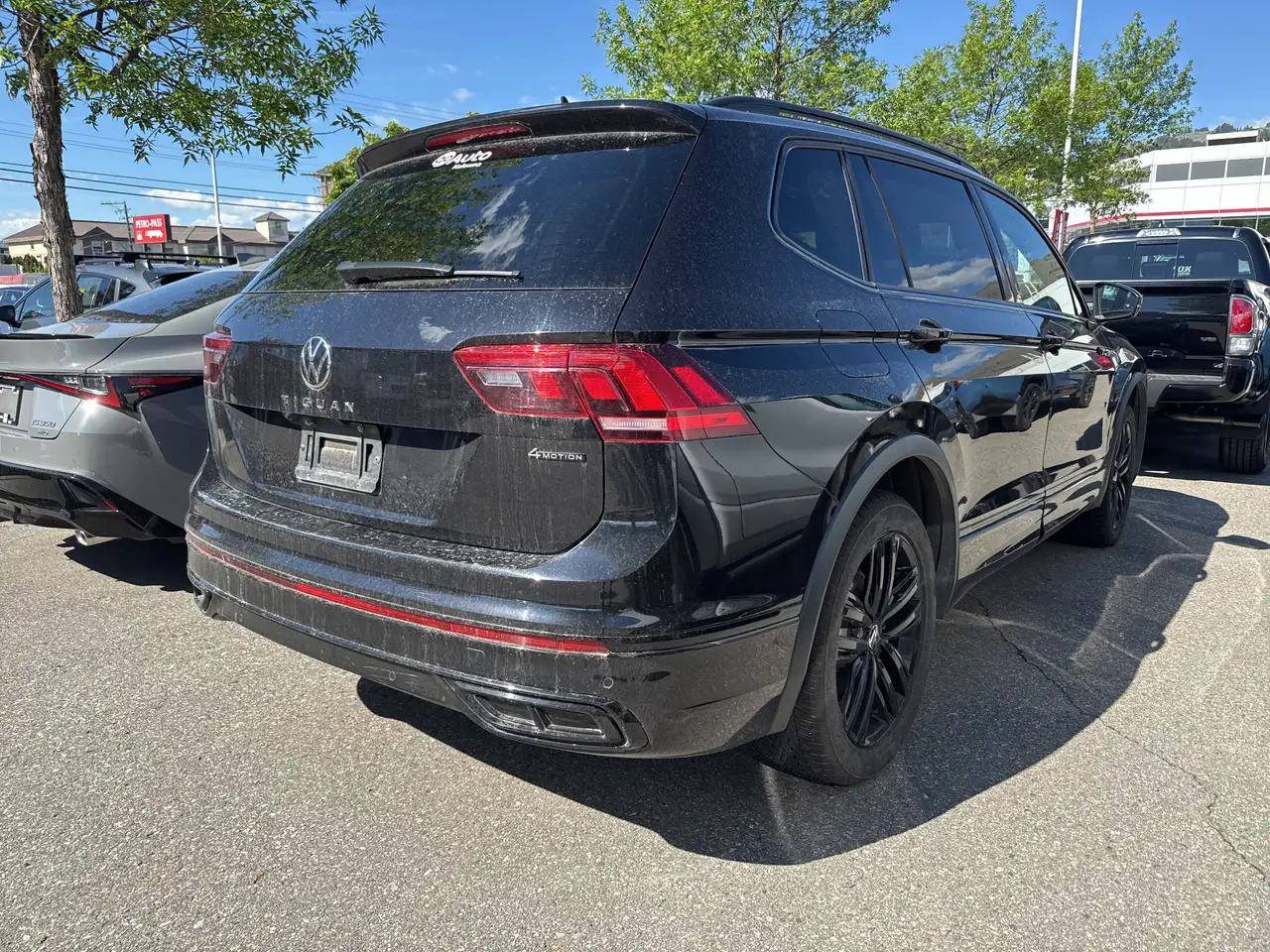 Volkswagen Tiguan снимка Volkswagen Tiguan