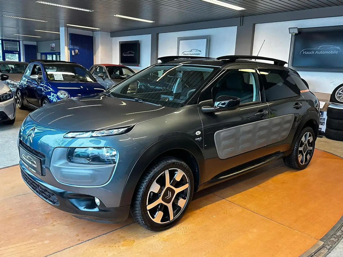 Citroen C4 -Cactus Shine Edition 1.HAND/NAVI/KAMERA Grau - 1