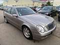 Mercedes-Benz E 200 Aut.+Klima+Allwetter+Gasanlage+Hängerzug Silber - thumbnail 3
