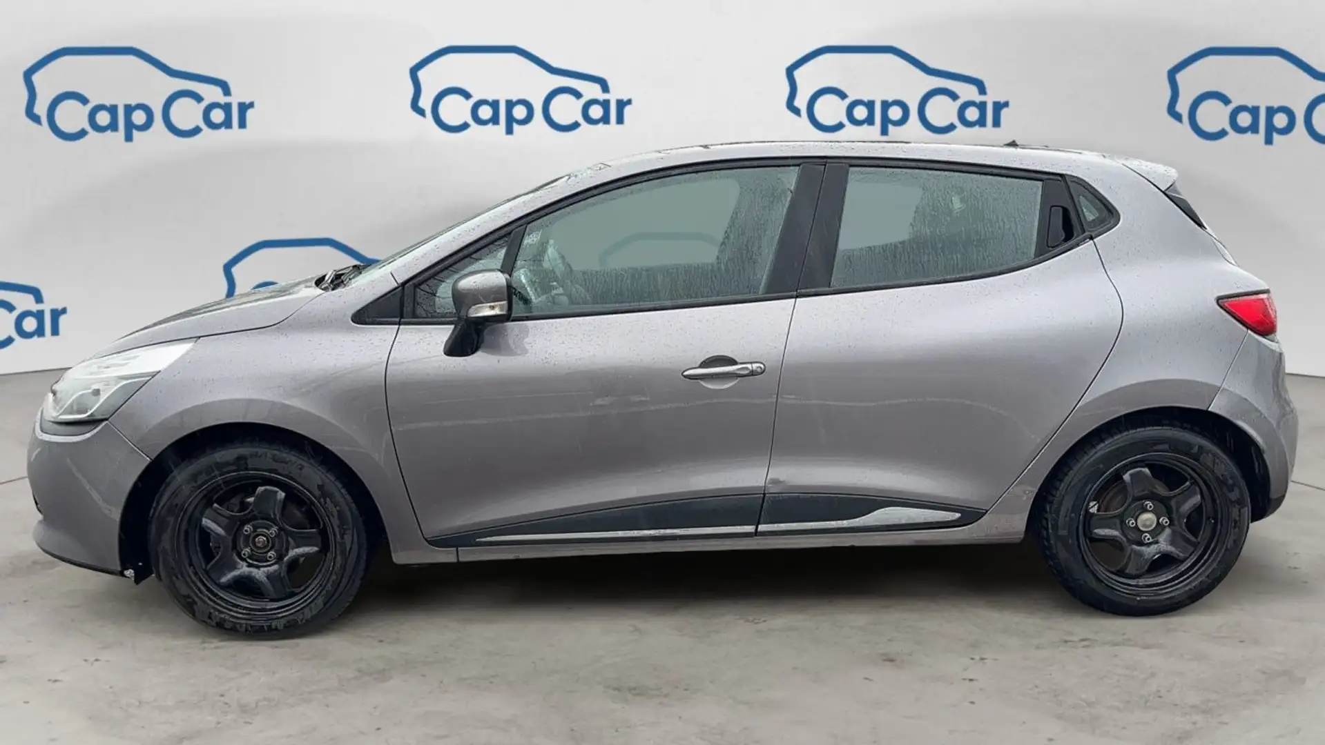 Renault Clio 1.2 75 Zen - 5 places - 2