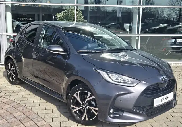 Toyota Yaris Hybrid 116 1.5 VVT-i Teamplayer