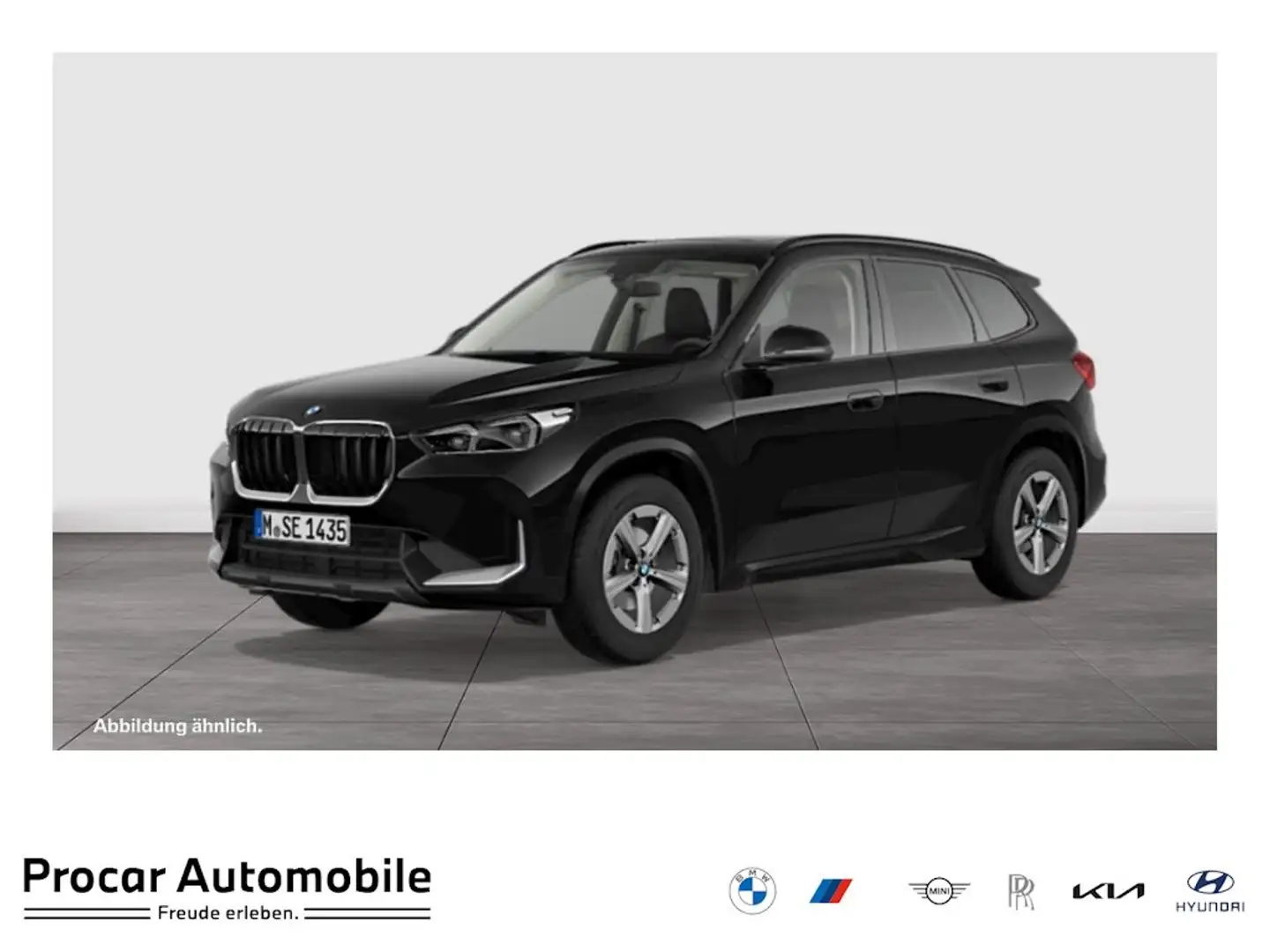 BMW X1 sDrive18i  PANO AHK RFK NAVI LED PDC V+H Schwarz - 1