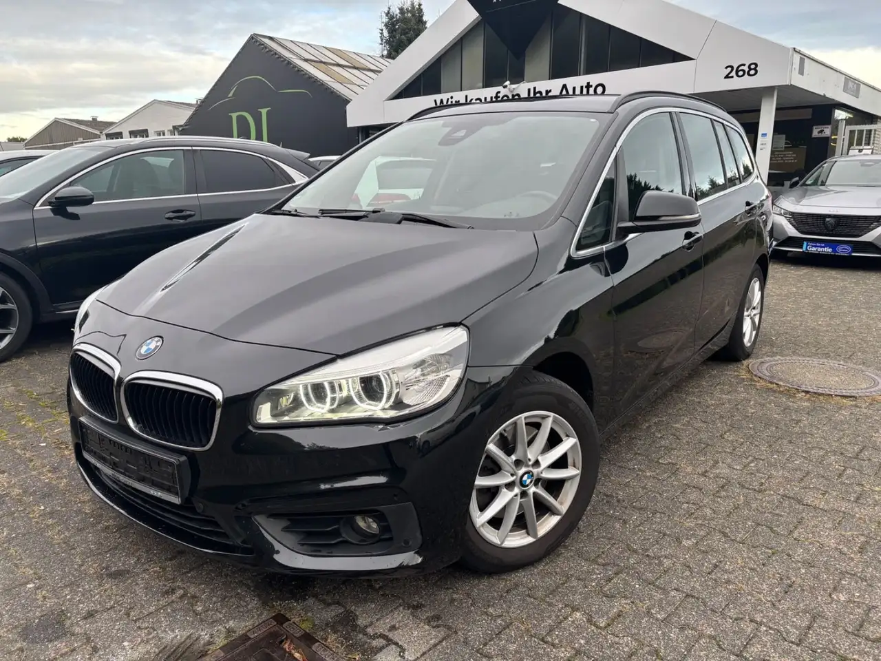 BMW 218