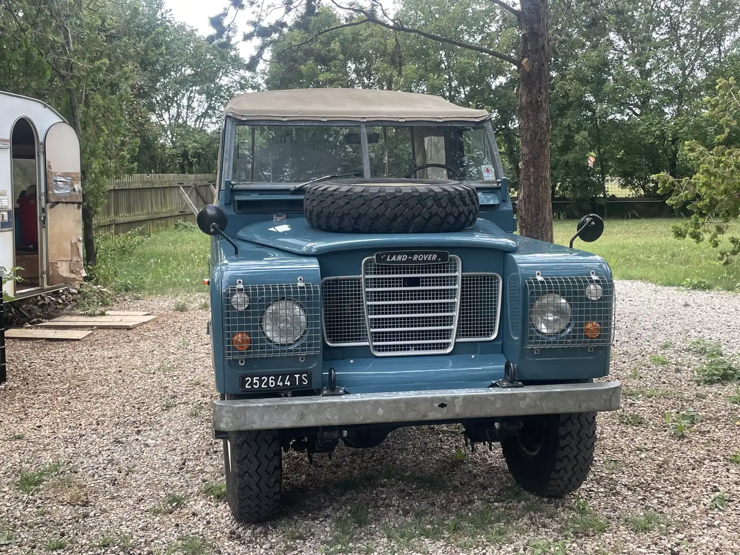 Land Rover Series station wagon - 2