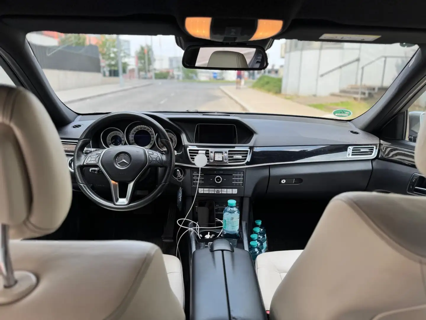 Mercedes-Benz E 250 E 250 BlueTEC 4MATIC T AVANTGARDE Autom. Grau - 2