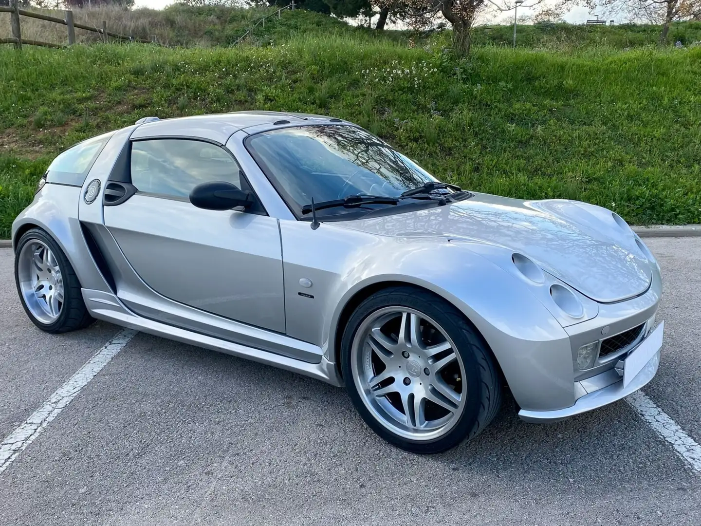 smart roadster Coupé Brabus Xclusive Grau - 1