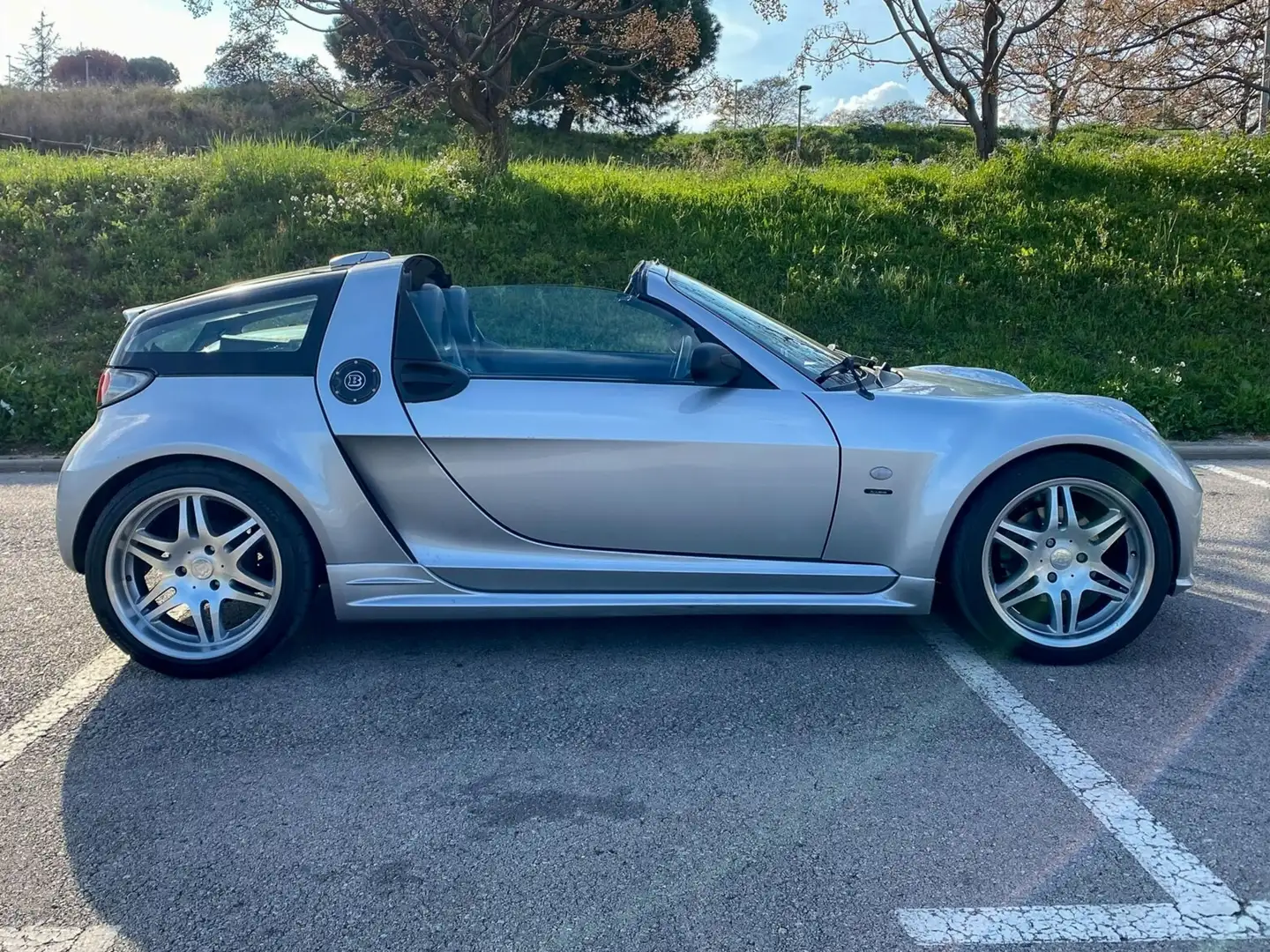 smart roadster Coupé Brabus Xclusive Grau - 2