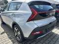 Hyundai BAYON 1.0 T-GDI AUTOMAAT 48V MILD HYBRID PREMIUM RIJKLAA Zilver - thumbnail 2