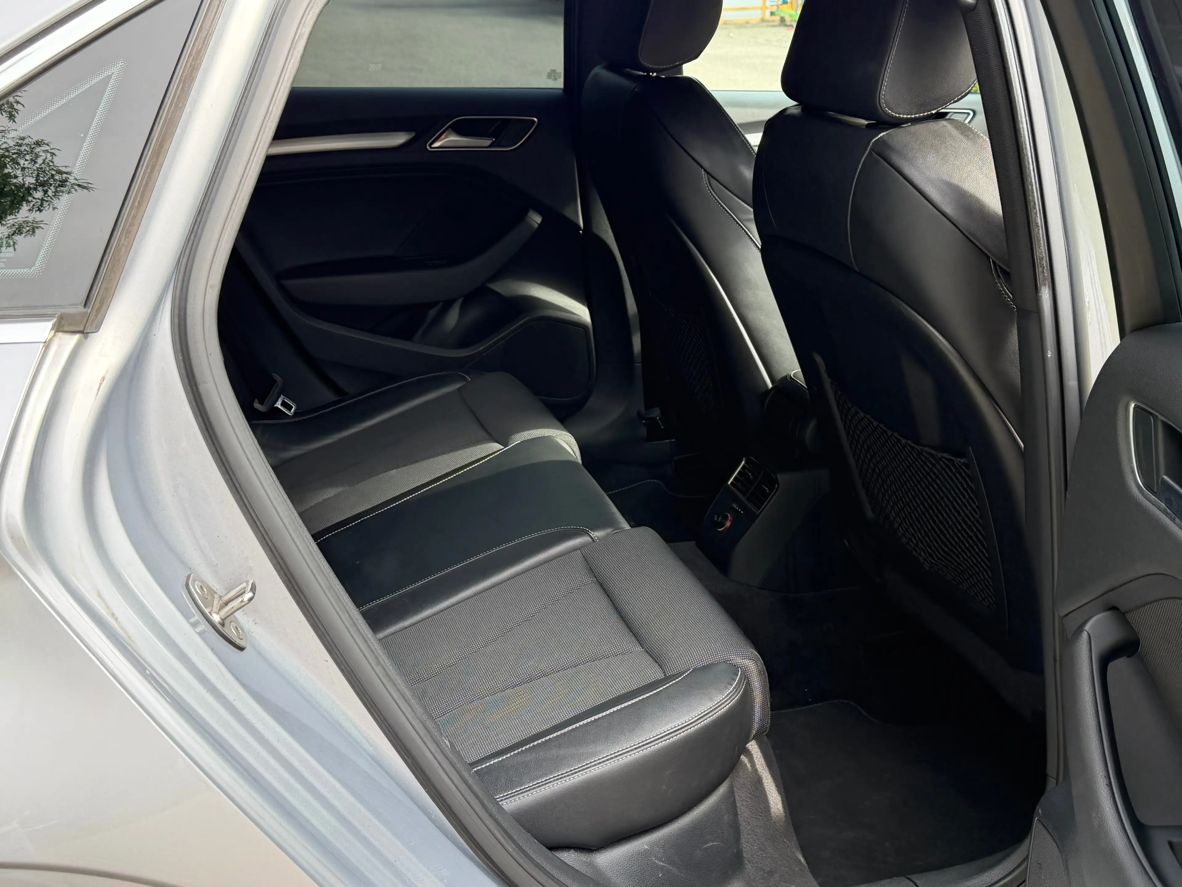 Audi A3 A3 Limousine 1.8 TFSI Limousine quattro S tronic Attraction — photo 7