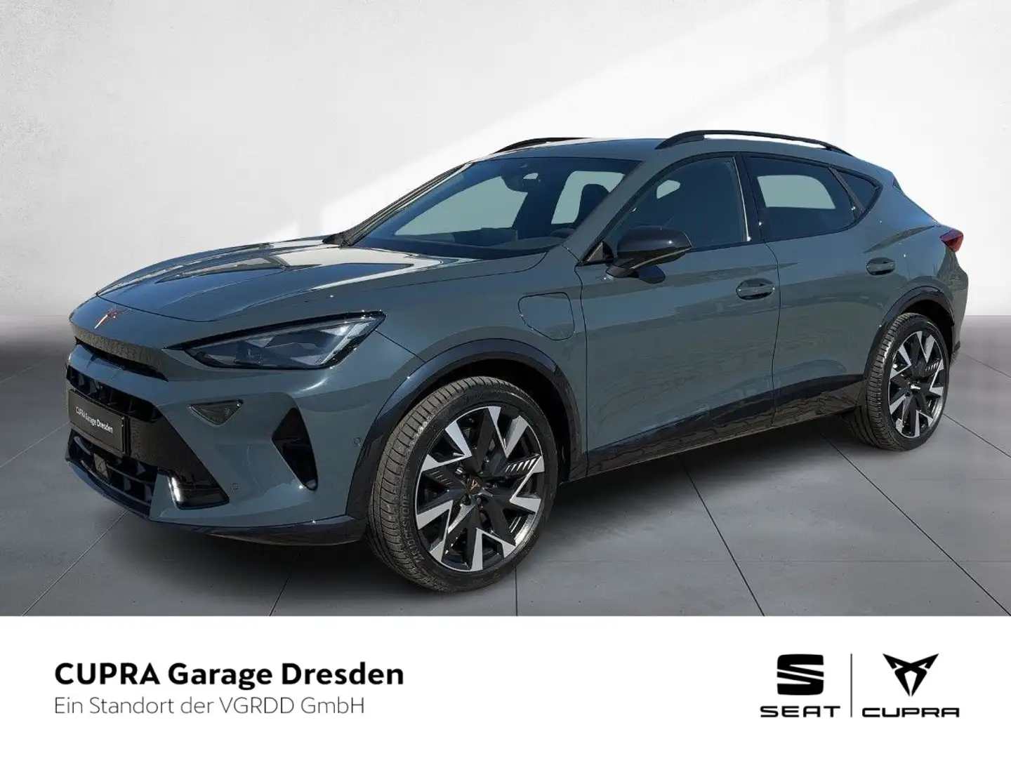 CUPRA Formentor VZ 1.5 e-HYBRID 200 kW (272 PS) 6-Gang Bleu - 1