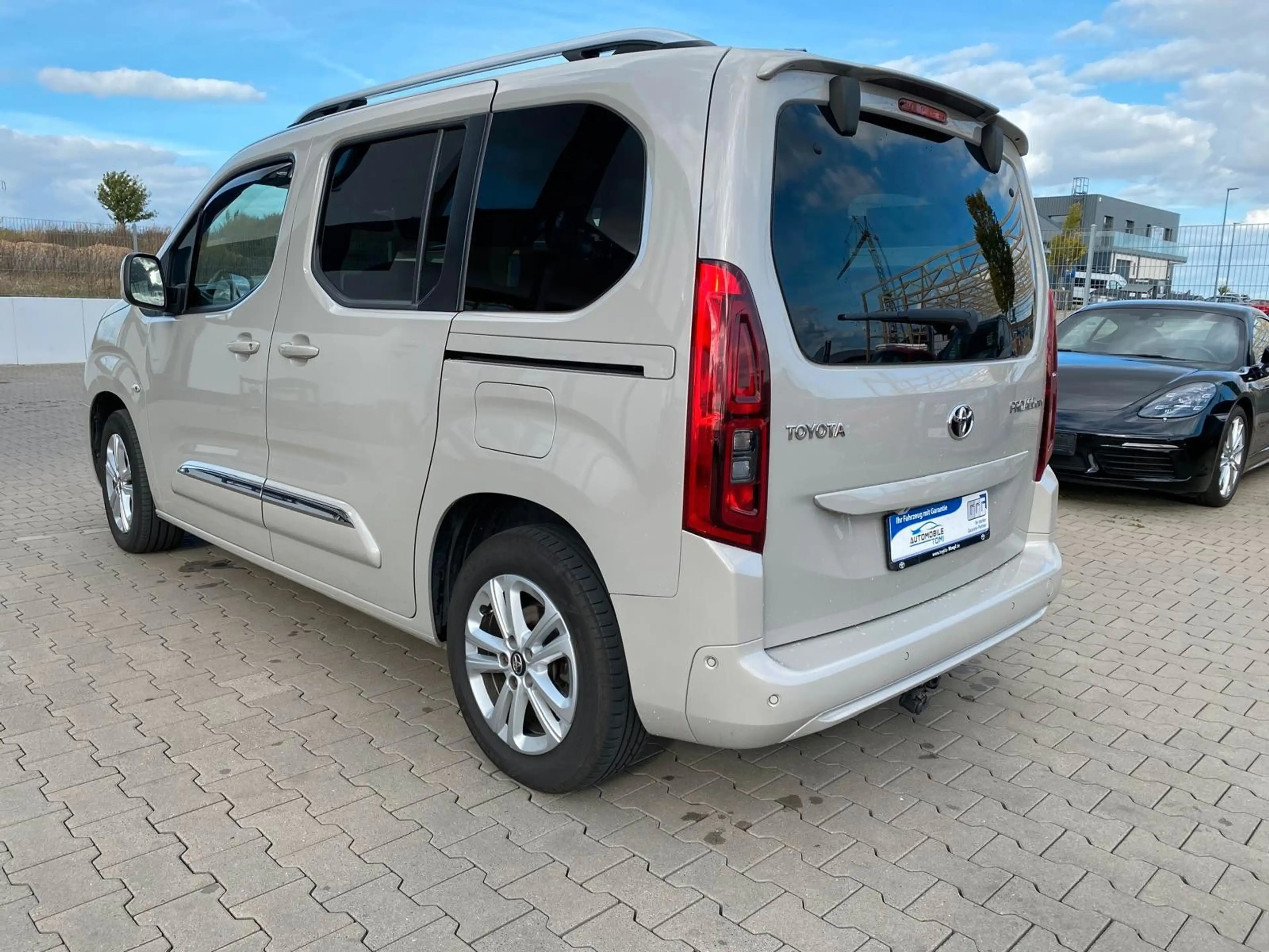Toyota Proace City Verso L1 Team Deutschland/GARANTIE — photo 10