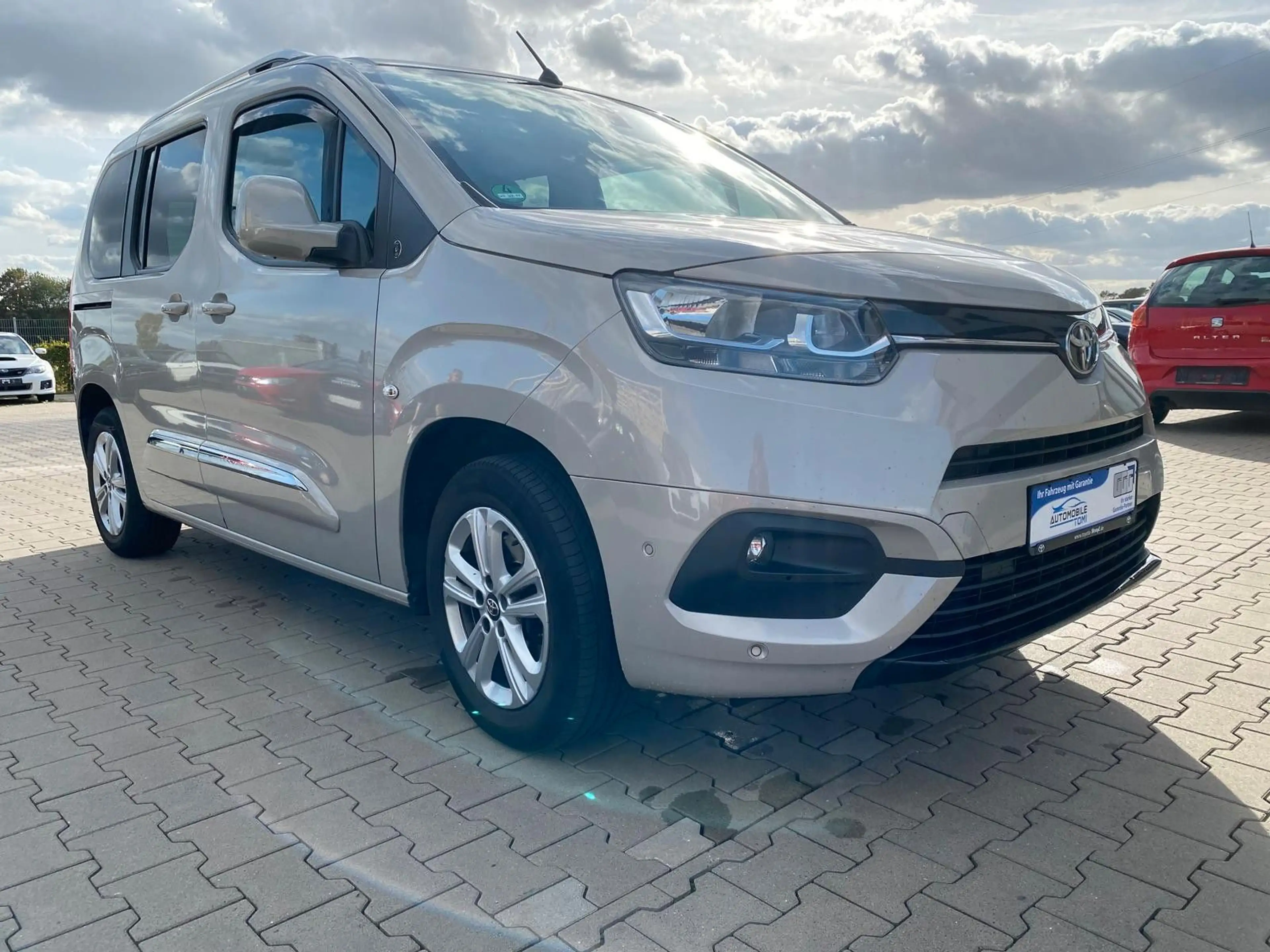 Toyota Proace City Verso L1 Team Deutschland/GARANTIE — photo 7