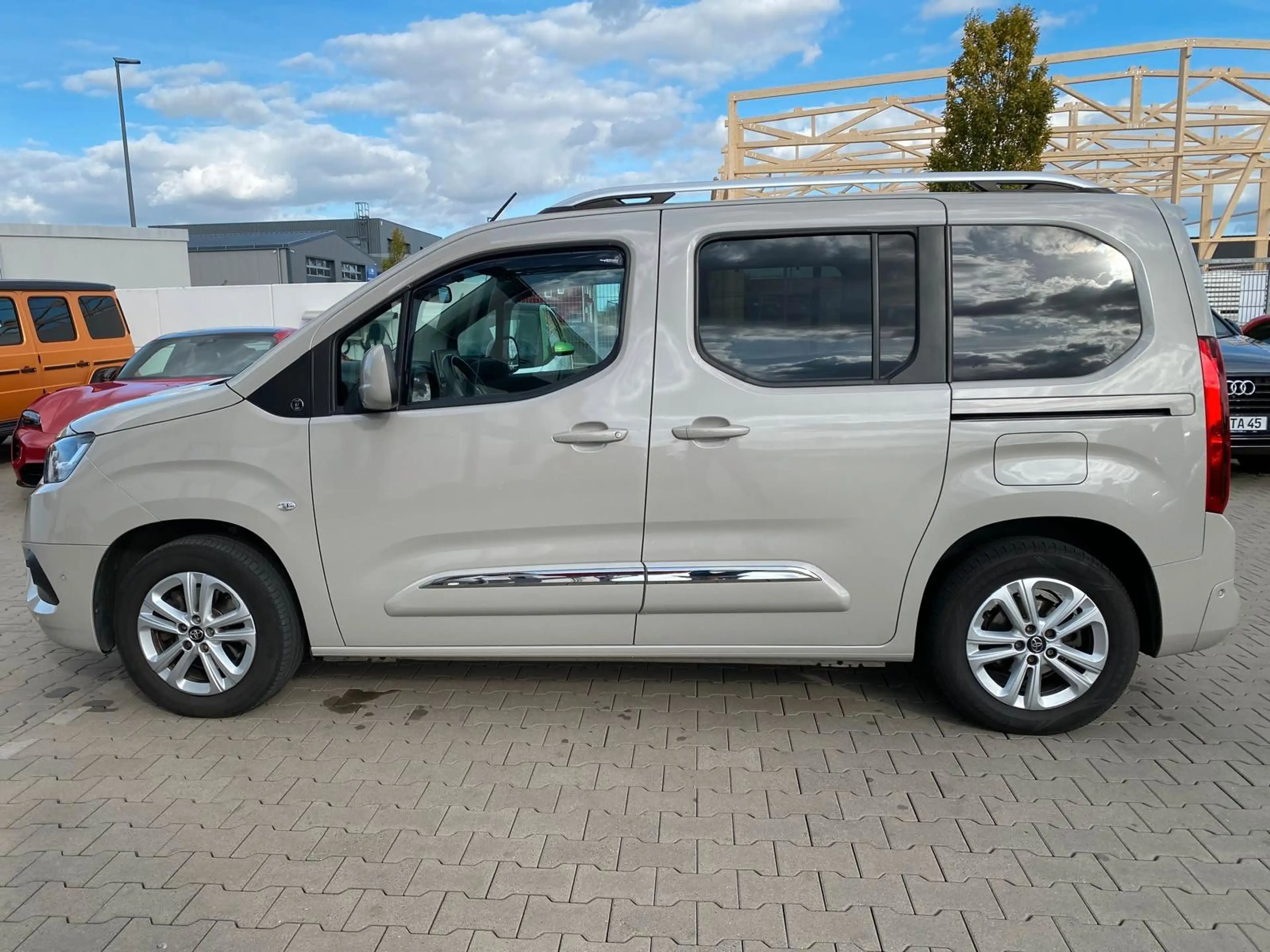 Toyota Proace City Verso L1 Team Deutschland/GARANTIE — photo 9