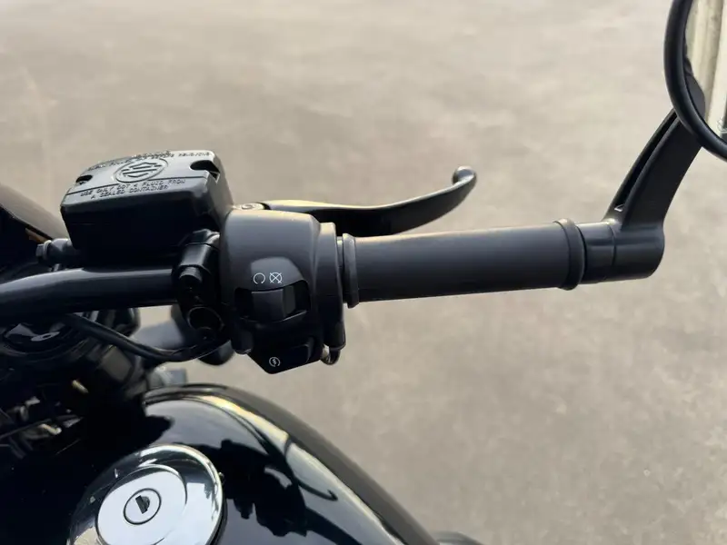 Harley-Davidson Street Rod - foto 8