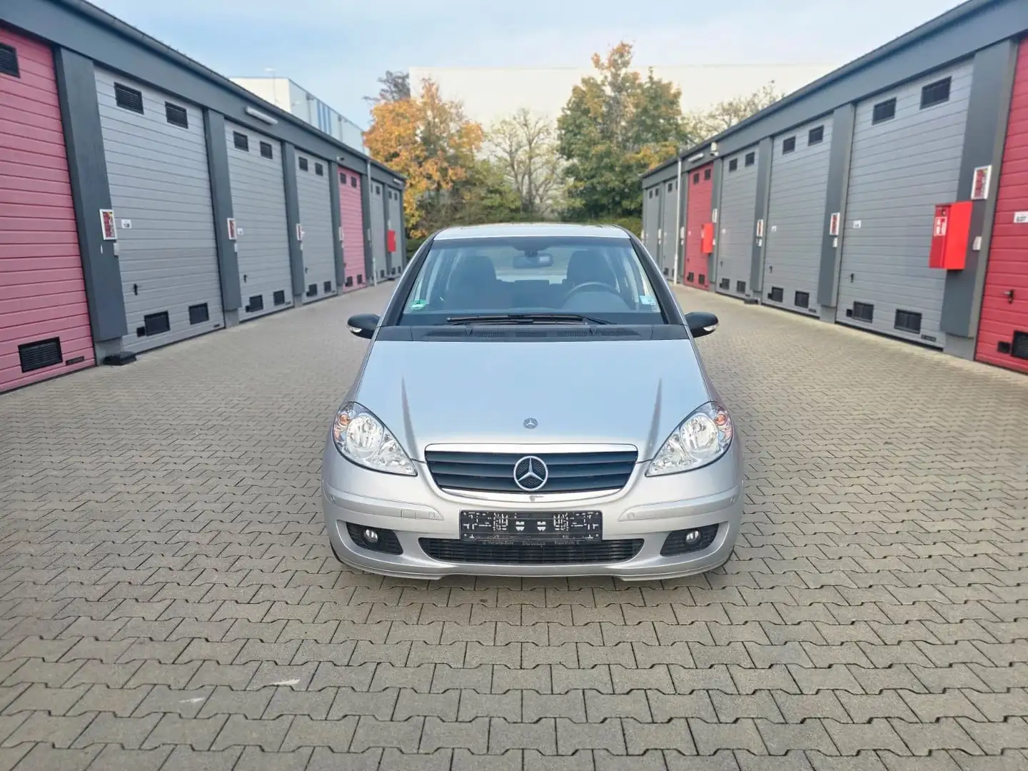 Mercedes-Benz A 170 1 Hand Scheckheft Automatik Silber - 1