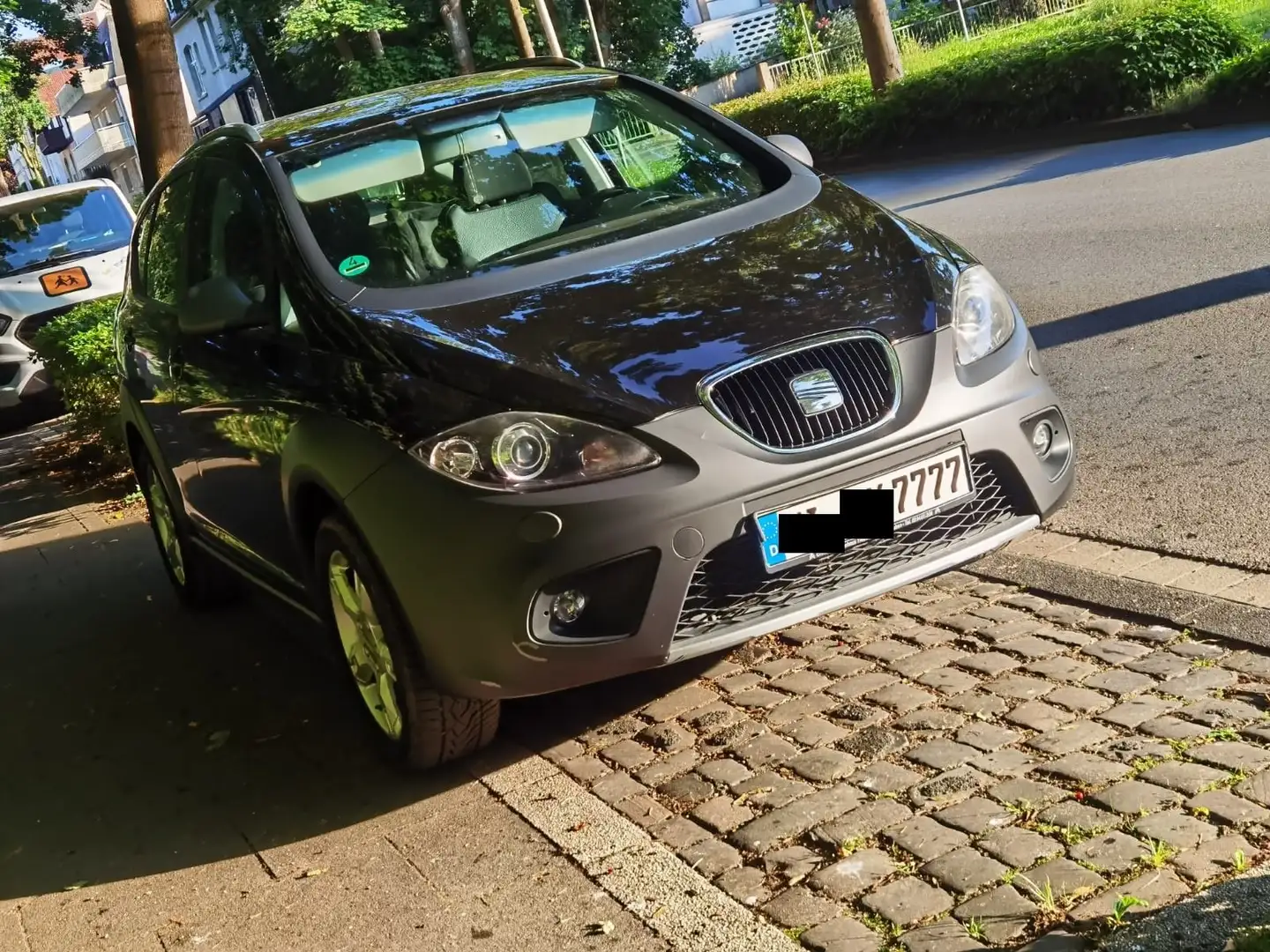 SEAT Altea Altea 2.0 TDI DPF 4x4 Freetrack Schwarz - 1