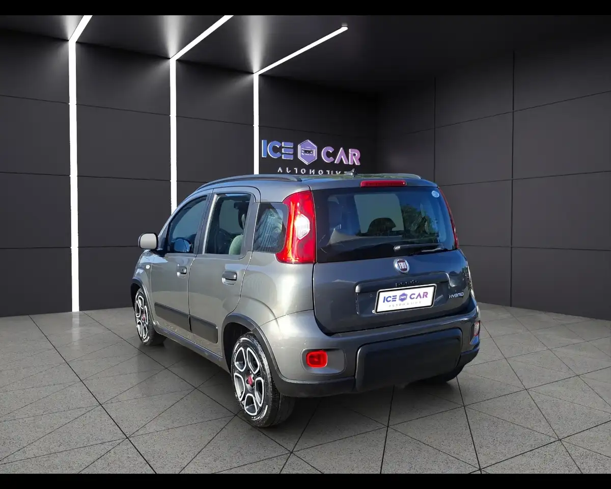 Fiat Panda 1.0 FireFly S&S Hybrid City Life, миниатюра 7