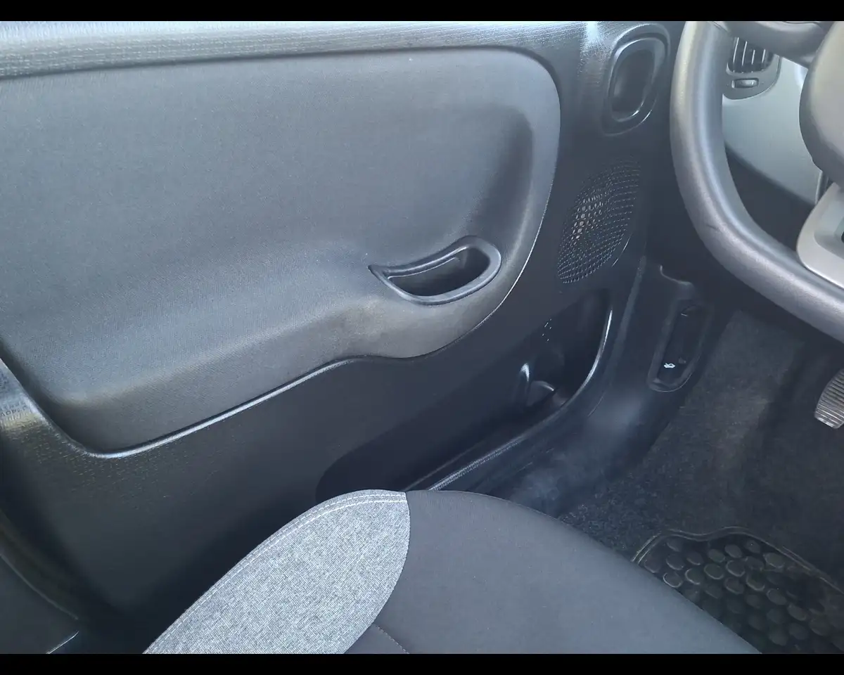 Fiat Panda 1.0 FireFly S&S Hybrid City Life, миниатюра 15