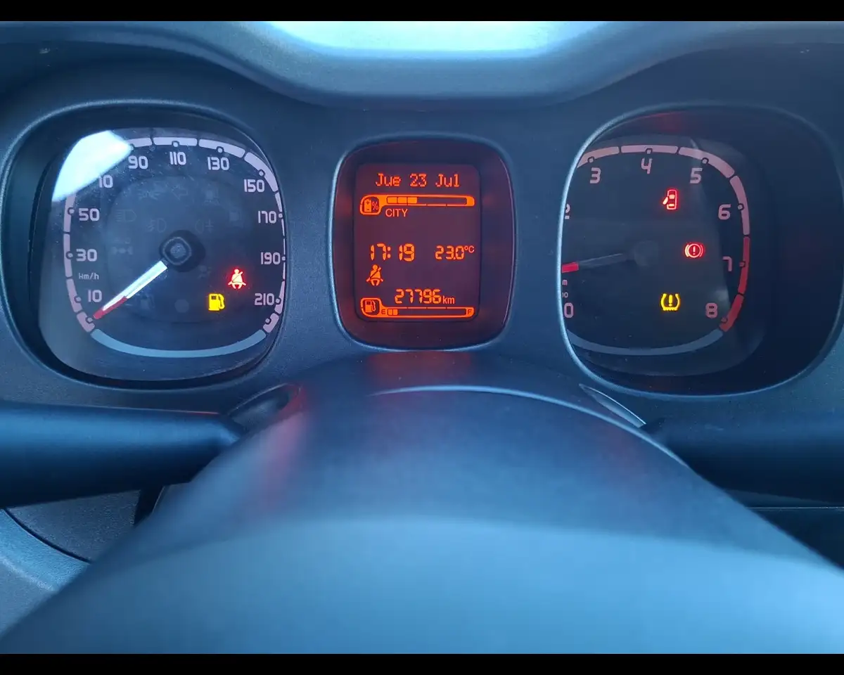 Fiat Panda 1.0 FireFly S&S Hybrid City Life, миниатюра 12