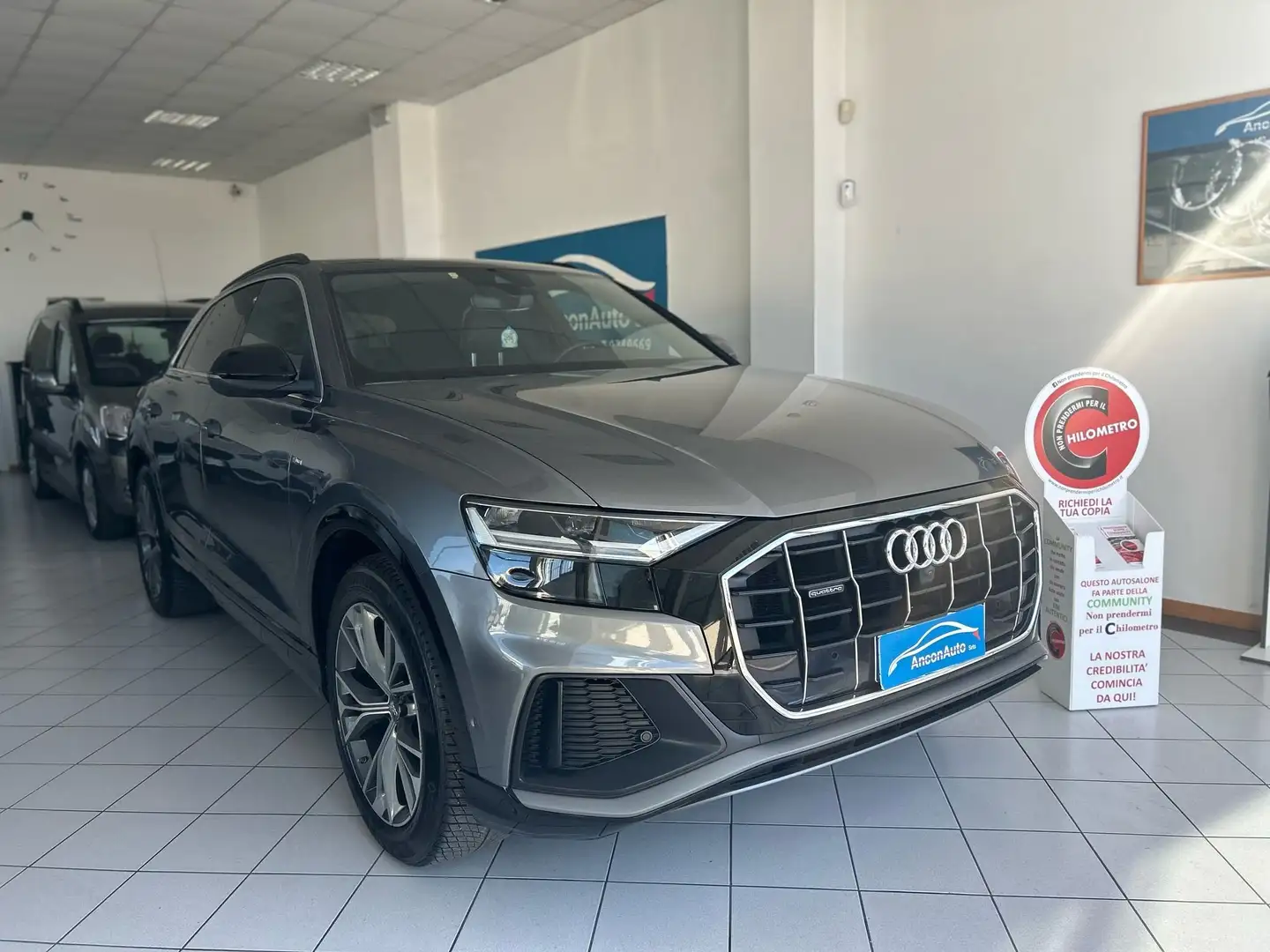 Audi Q8 Q8 50 3.0 tdi mhev quattro tiptronic Grau - 1