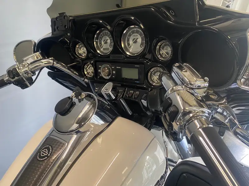 Harley-Davidson CVO Pro Street - foto 8