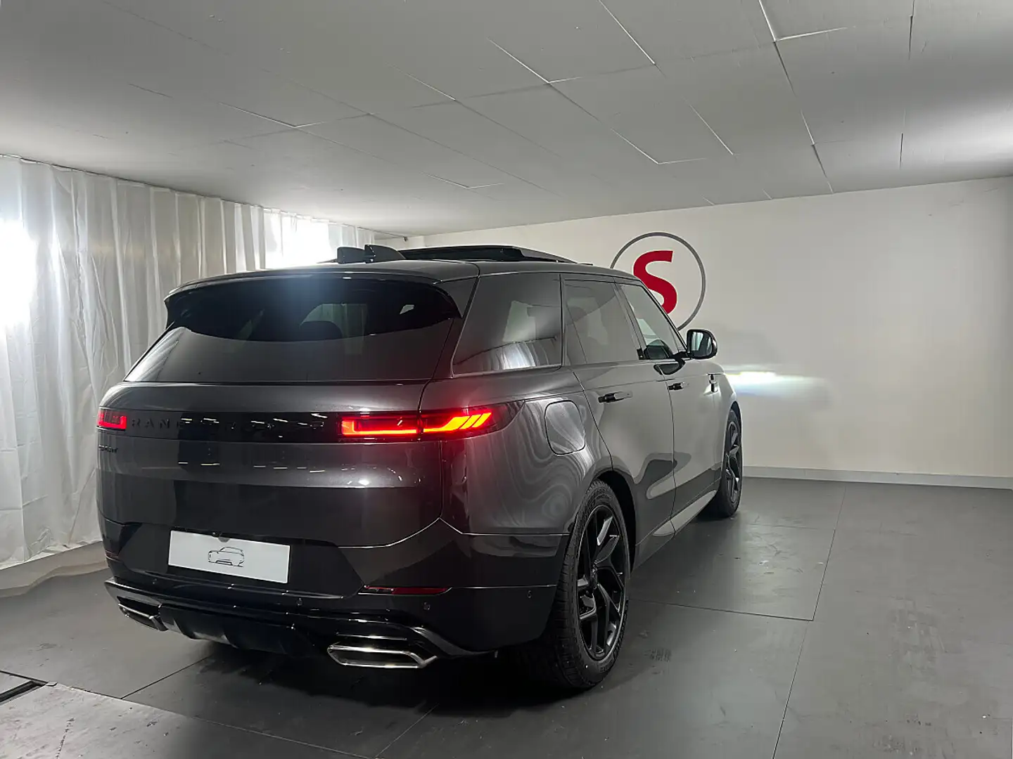 Land Rover Range Rover Sport P550e PHEV AWD Autobiography Aut. Grau - 2