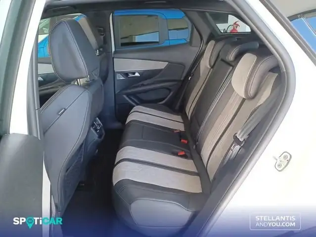 Peugeot 3008 view 10