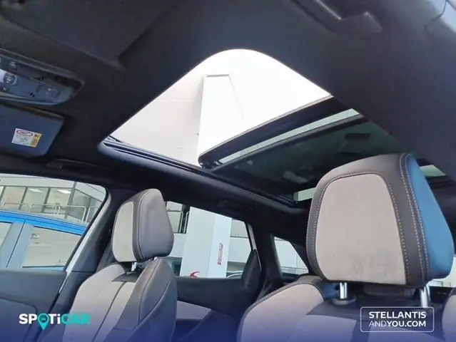 Peugeot 3008 view 13