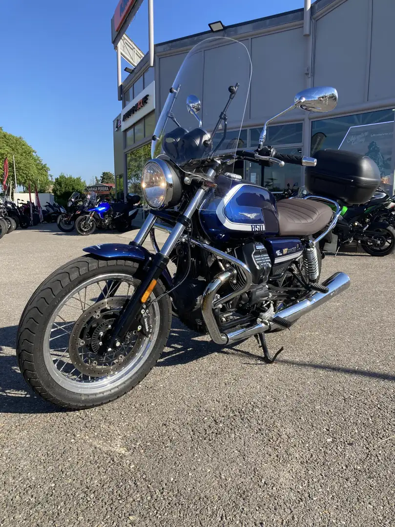 Moto Guzzi V 7 Bleu - 2