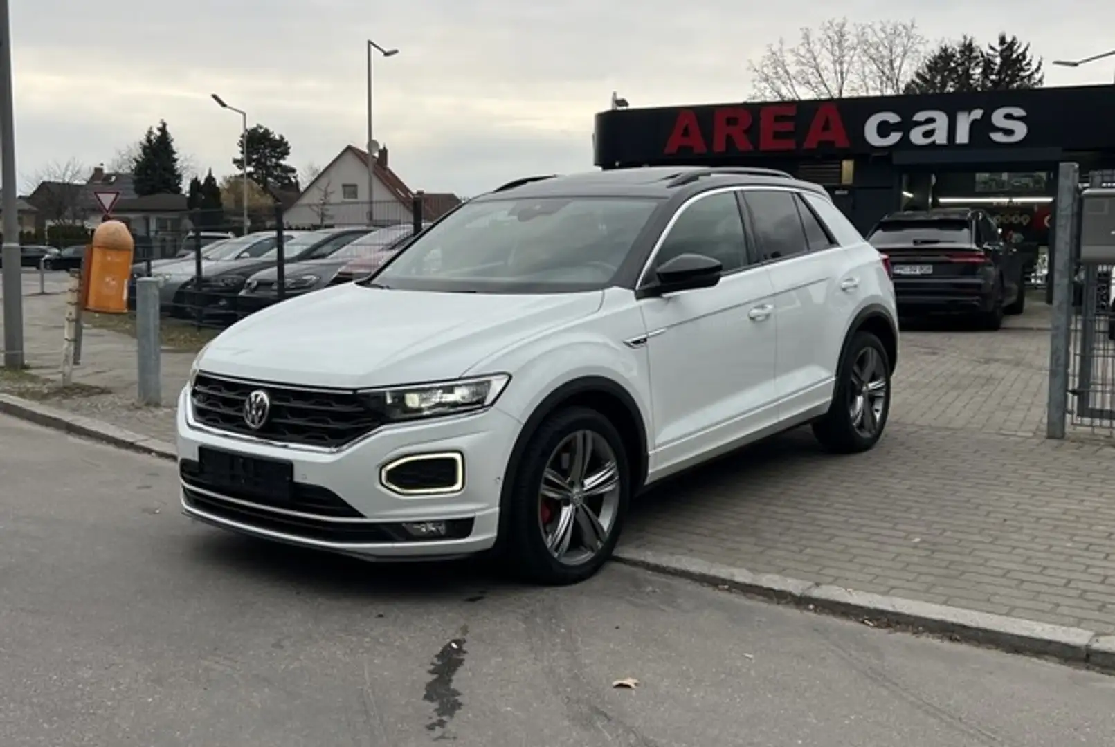 Volkswagen T-Roc 2.0 TDI R-LINE*4M*PANO*LED*VIRT*ACC*TOTW Bianco - 1