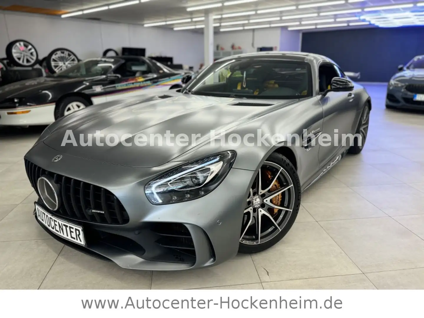 Mercedes-Benz AMG GT Grau - 1