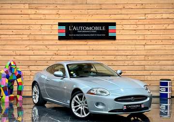 V8 4.2 Coupé Origine France Entretien complet Jantes 20 Intérieur crème alu