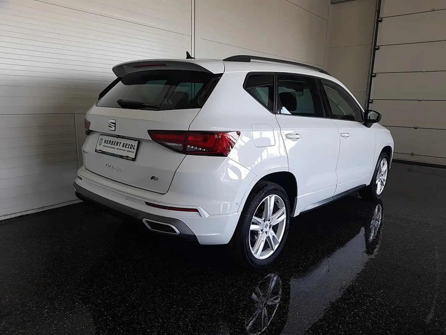 SEAT Ateca FR-LINE 2,0 TDI DSG *SKY / 18 ZOLL / VOLL-LED /... Weiß - 2