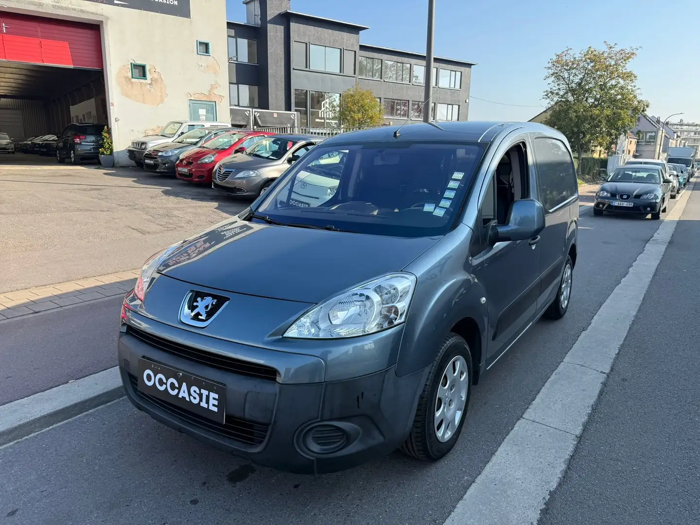 Peugeot Partner Partner Tepee 1.6 HDi **CARNET COMPLET** - 1