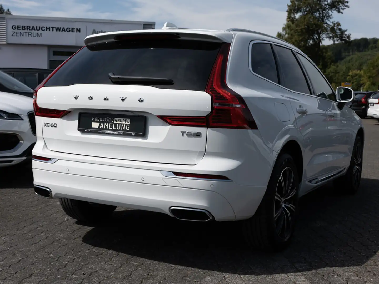 Volvo XC60 T8 Twin Engine Inscription LED PANO 360° Blanc - 2