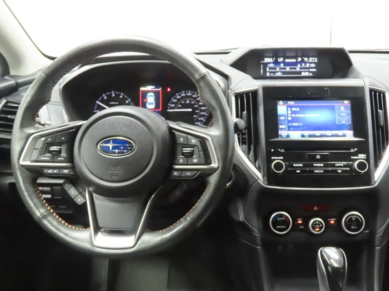 Subaru Crosstrek photo Subaru Crosstrek