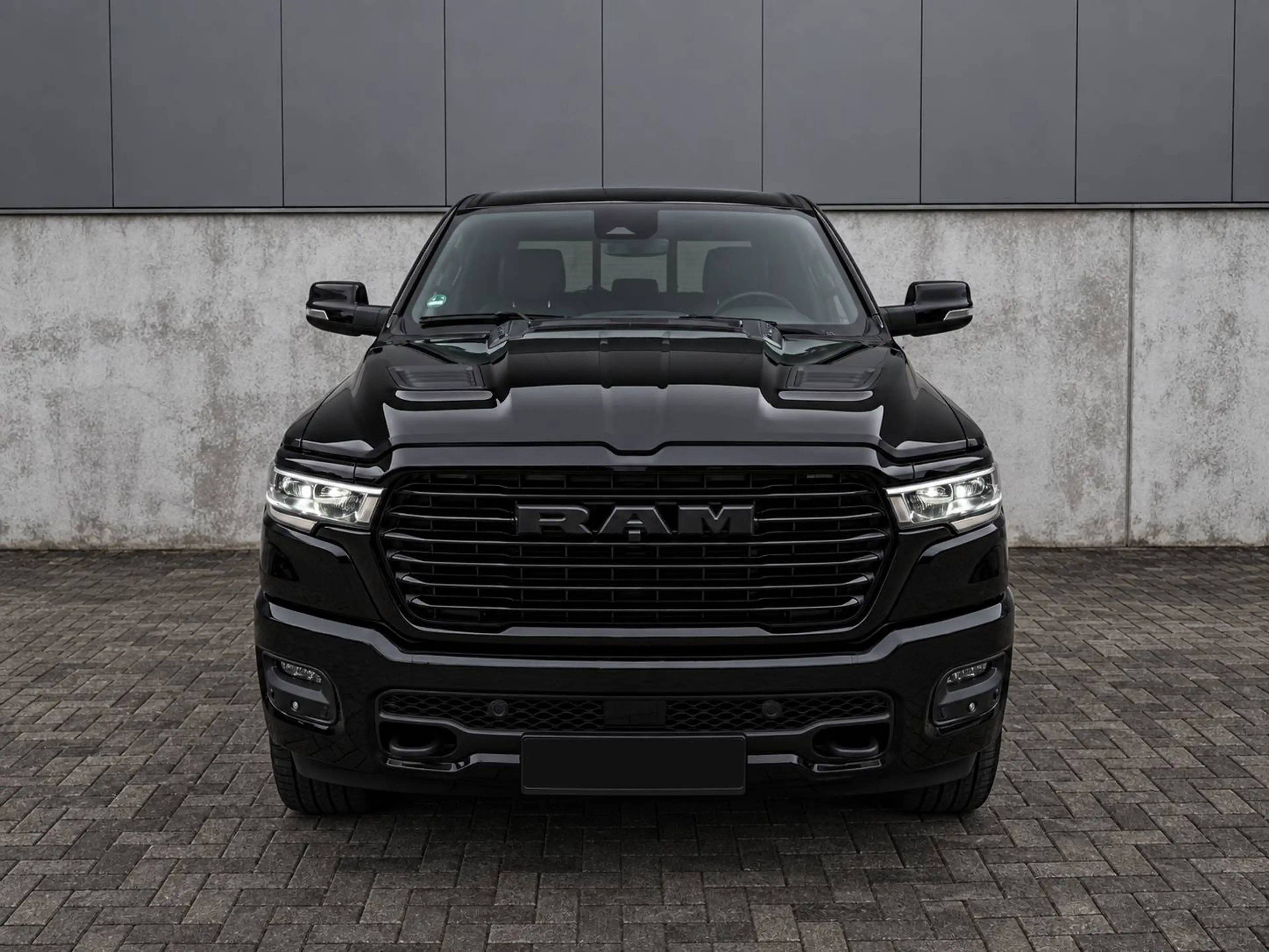 Dodge RAM — photo 3