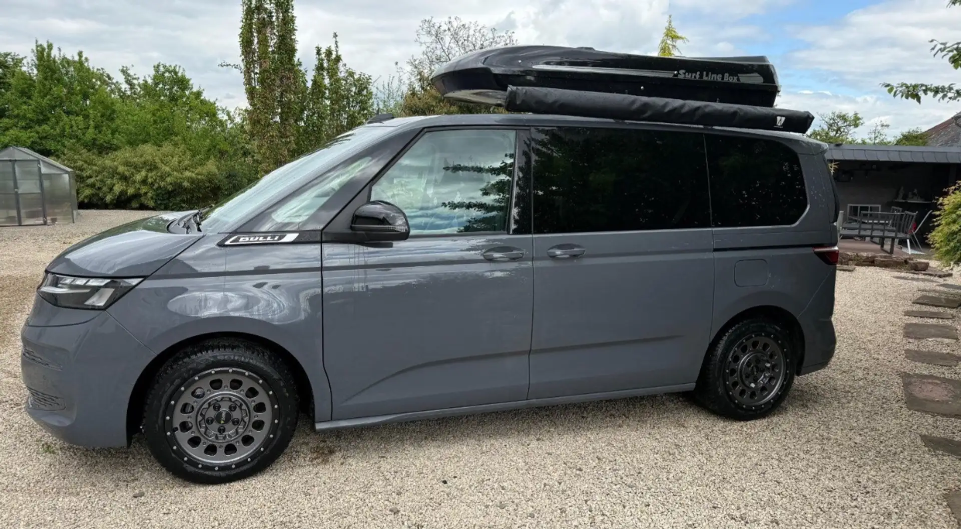 Volkswagen T7 Multivan Multivan Kurz Edition Szary - 2