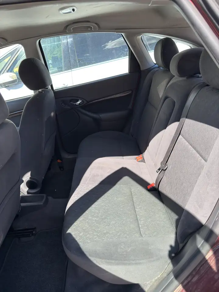 Ford Focus Turnier Ghia, foto 12