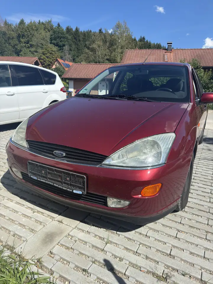 Ford Focus Turnier Ghia, foto 1